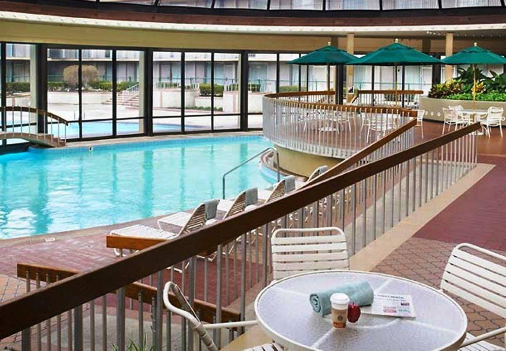 Marriott Chicago O'Hare Hotel Роузмънт Екстериор снимка