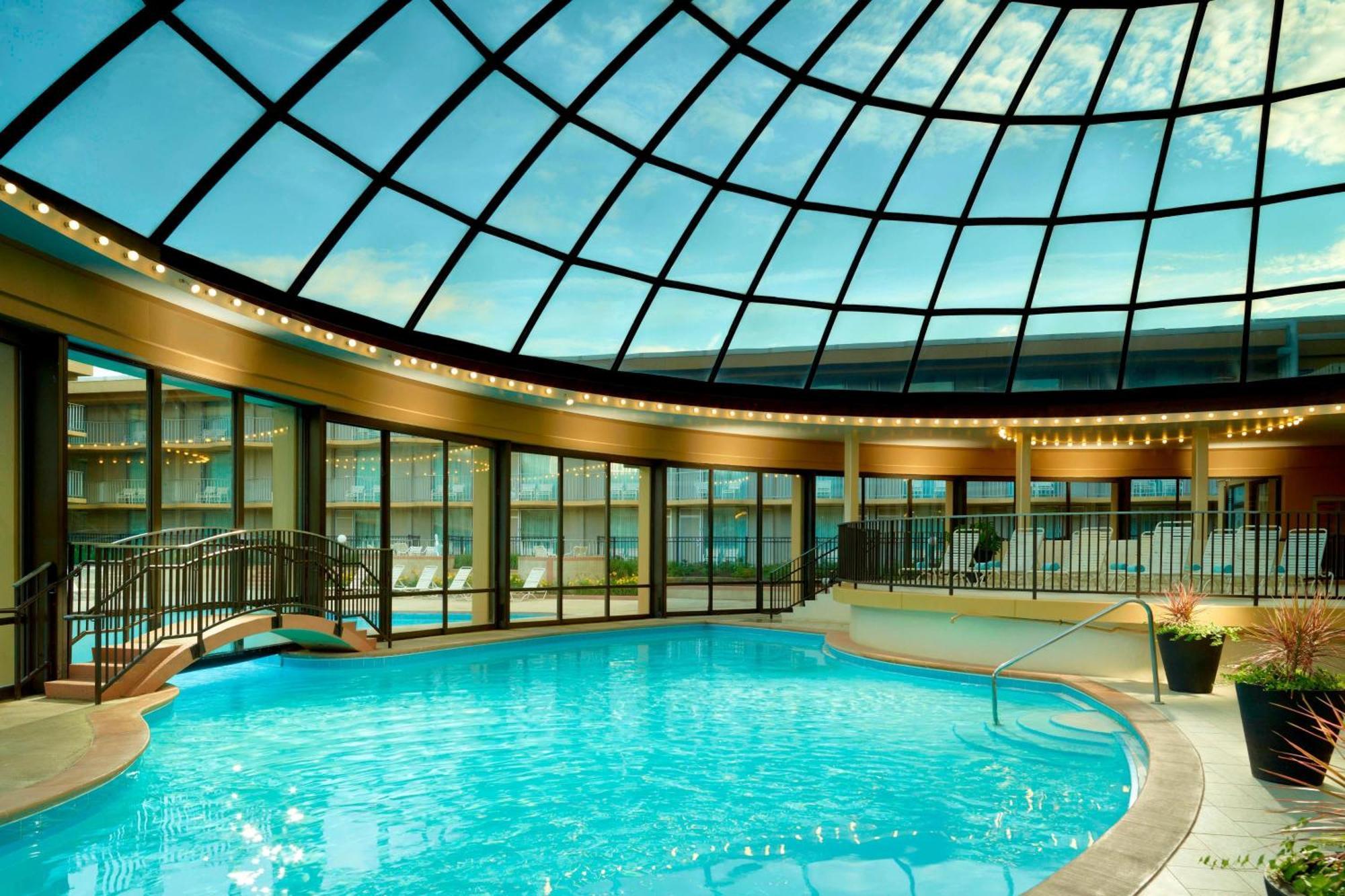 Marriott Chicago O'Hare Hotel Роузмънт Екстериор снимка
