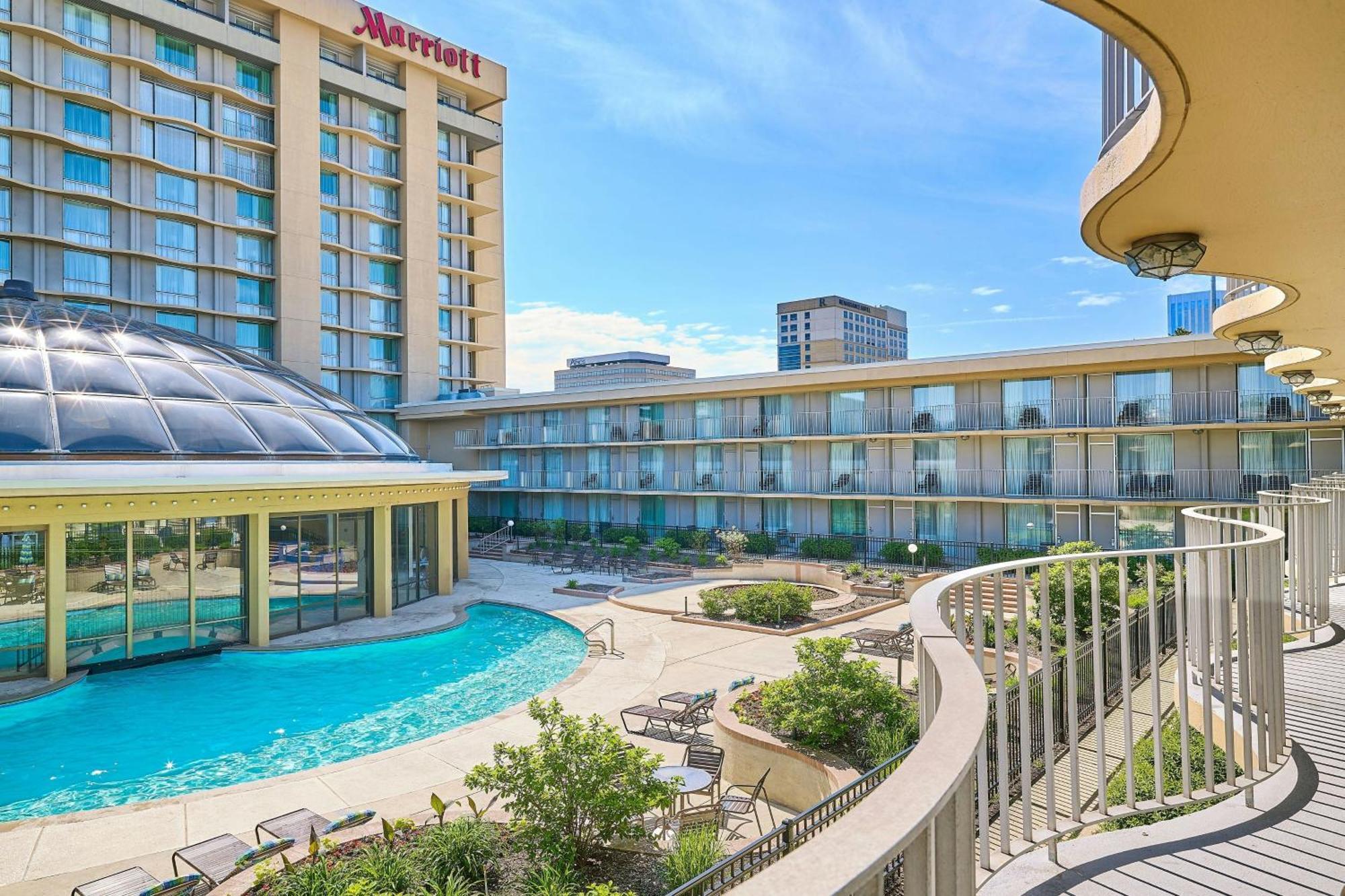 Marriott Chicago O'Hare Hotel Роузмънт Екстериор снимка